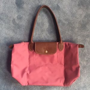 long champ medium shoulder tote bag